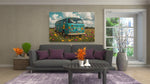 Retro Bus op Veld Canvas Schilderij