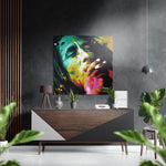 Teal en gele verfspatten met reggaezanger – Dibond Schilderij