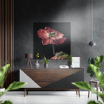 Roze klaproos op zwart – Dibond Schilderij