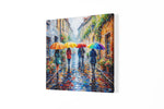 Kleurrijke Regenachtige Straat – Canvas Wandkunst in Vierkante Uitvoering