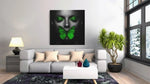 Vrouw Groene Vlinder – Vierkant Canvas Kunstwerk voor het Interieur