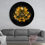 Gouden spetters op een dahlia – Rond Glasschilderij
