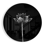 Rechtopstaande monochrome lotus – Rond Glasschilderij