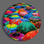 Regenboogparaplu's met stippen – Rond Glasschilderij