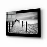 Strandsteiger met Touwleuning bij Zonsopkomst – Glasschilderij
