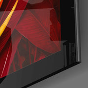Gele Heliconia met Karmijnrode Bladeren – Glasschilderij