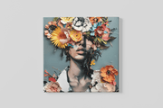 Vrouw met Bloemen – Ontwerp 2 – Canvas Wandkunst in Vierkante Uitvoering
