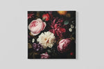 Rozen en Geheimen – Canvas Wanddecoratie in Vierkante Vorm