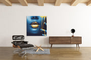 Vrouw met Gele Verf – Vierkante Canvas Wanddecoratie – Canvas Wandkunst in Vierkante Uitvoering
