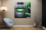Vrouw met Groene Verf – Vierkant Canvas Kunst voor de Muur