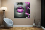 Vrouw met paarse verf – Modern Canvas Schilderij – Vierkant Canvas Schilderij voor de Wand