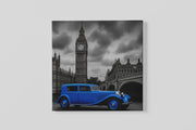 Blauwe Oldtimer bij de Big Ben – Vierkant Canvas Kunst voor de Muur