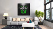 Vrouw Groene Vlinder – Vierkant Canvas Kunstwerk voor het Interieur
