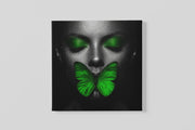 Vrouw Groene Vlinder – Vierkant Canvas Kunstwerk voor het Interieur