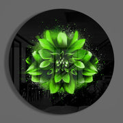 Groene spetters op een dahlia – Rond Glasschilderij