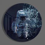 Astronaut in glitch-pixelstijl – Rond Glasschilderij