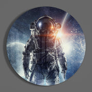 Astronautenportret bij maanopkomst – Rond Glasschilderij