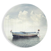 Dromerig zeegezicht met boot – Rond Glasschilderij