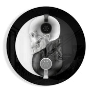 Monochrome schedel met koptelefoon – Rond Glasschilderij