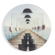 Spiegelframes met illusie van een steiger aan zee – Rond Glasschilderij