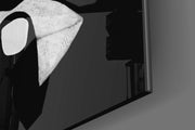 Lips Glass Wall Art.
