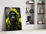 Gele Raincoat Headphone gorilla – Glasschilderij